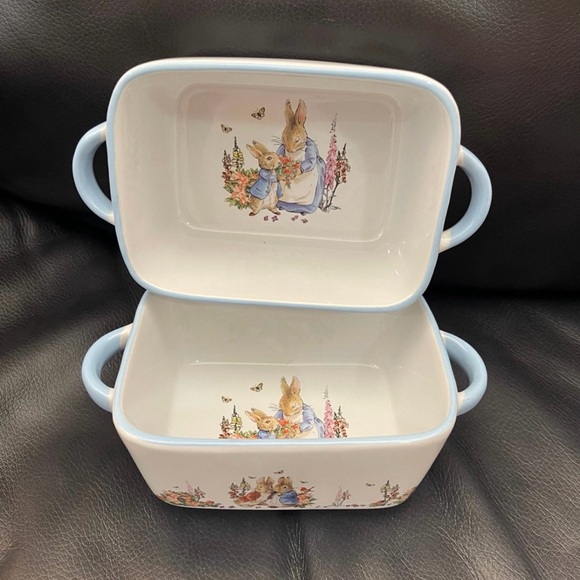 Easter Peter Rabbit Mini Loaf Pans - Peter Rabbit Easter Mini Loaf Pans 2pk Set - Picture 4 of 5